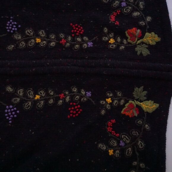 Vintage Craft & Barrel Black Zip-Up Knit Cardigan Embroidered Grapevine Fruit M - Picture 8 of 12